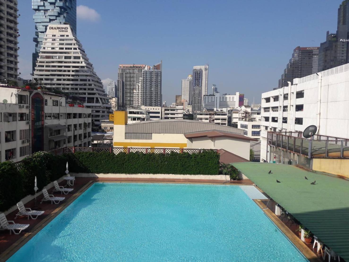 Panoramic City View Room At Silom Бангкок Экстерьер фото